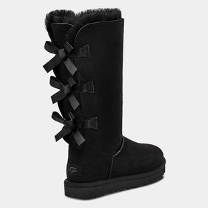 Bailey bow tall III Ugg’s
